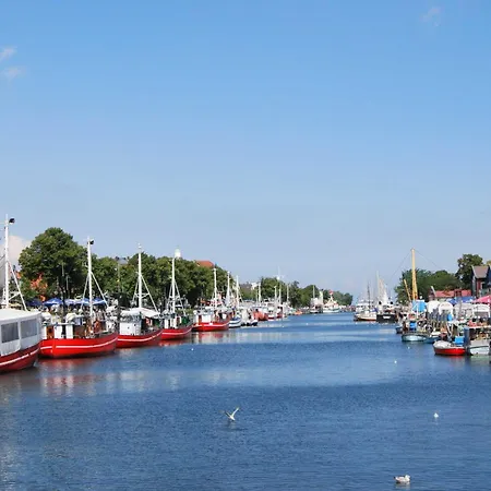 In Der Altstadt Warnemuende * Росток